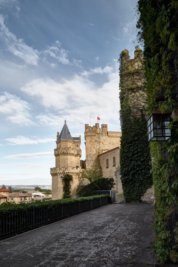 Parador De Olite Exteriör bild